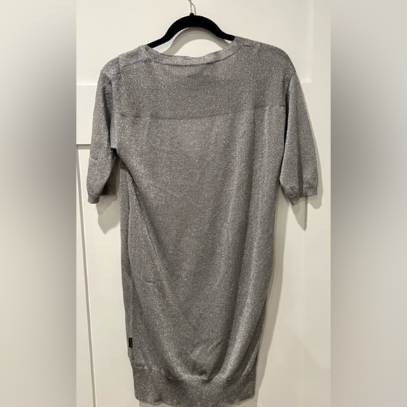 RAER silver short sleeve tunic‎ - Picture 2 of 5